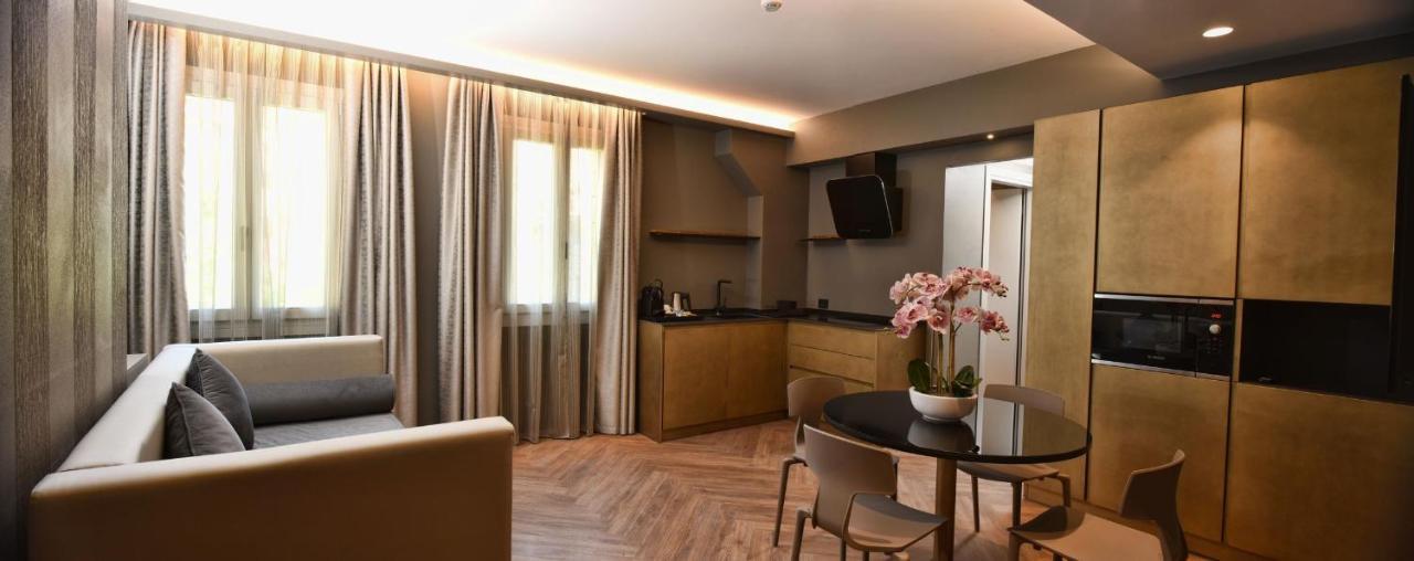 Rosa Salva Hotel Venezia Esterno foto