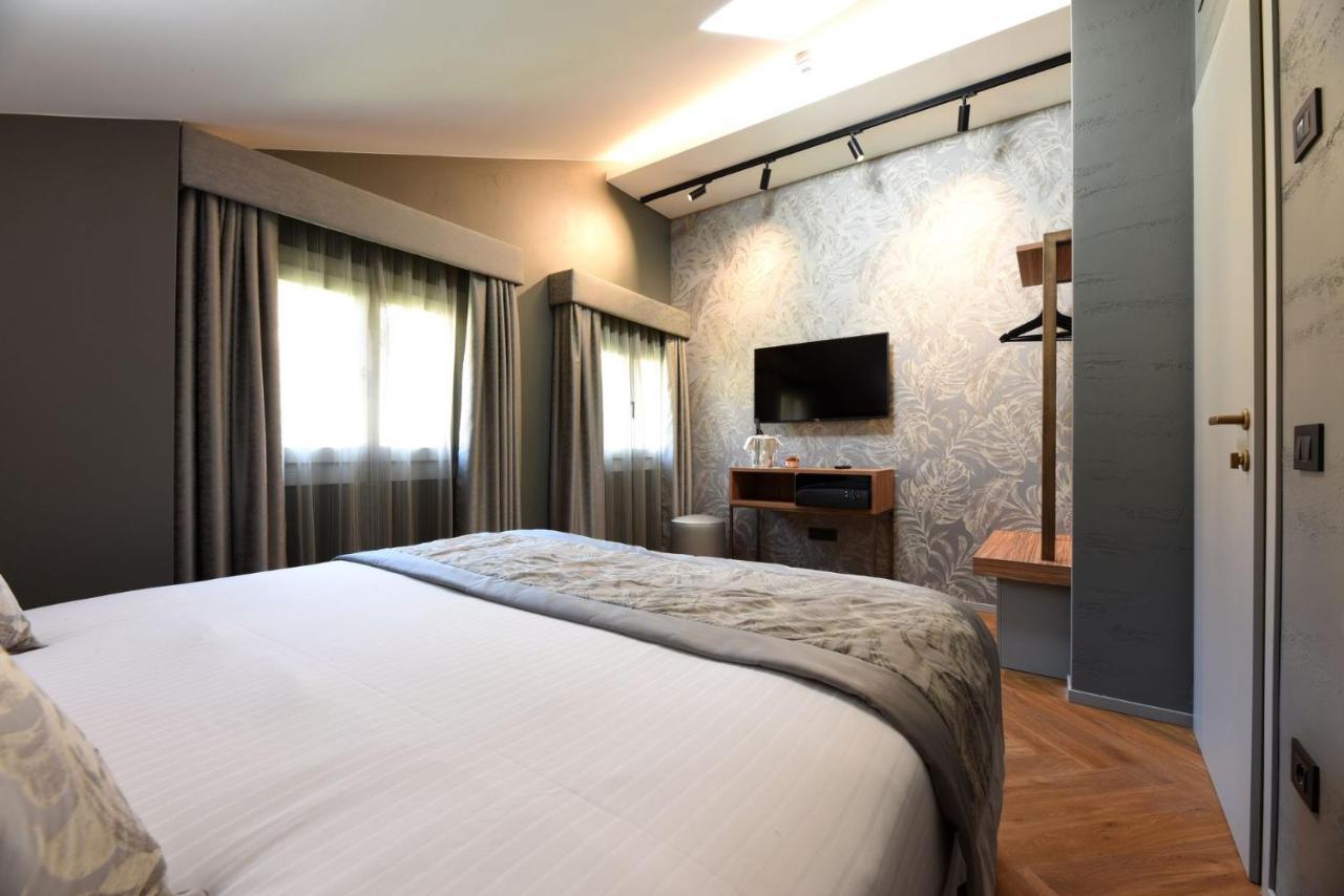 Rosa Salva Hotel Venezia Esterno foto