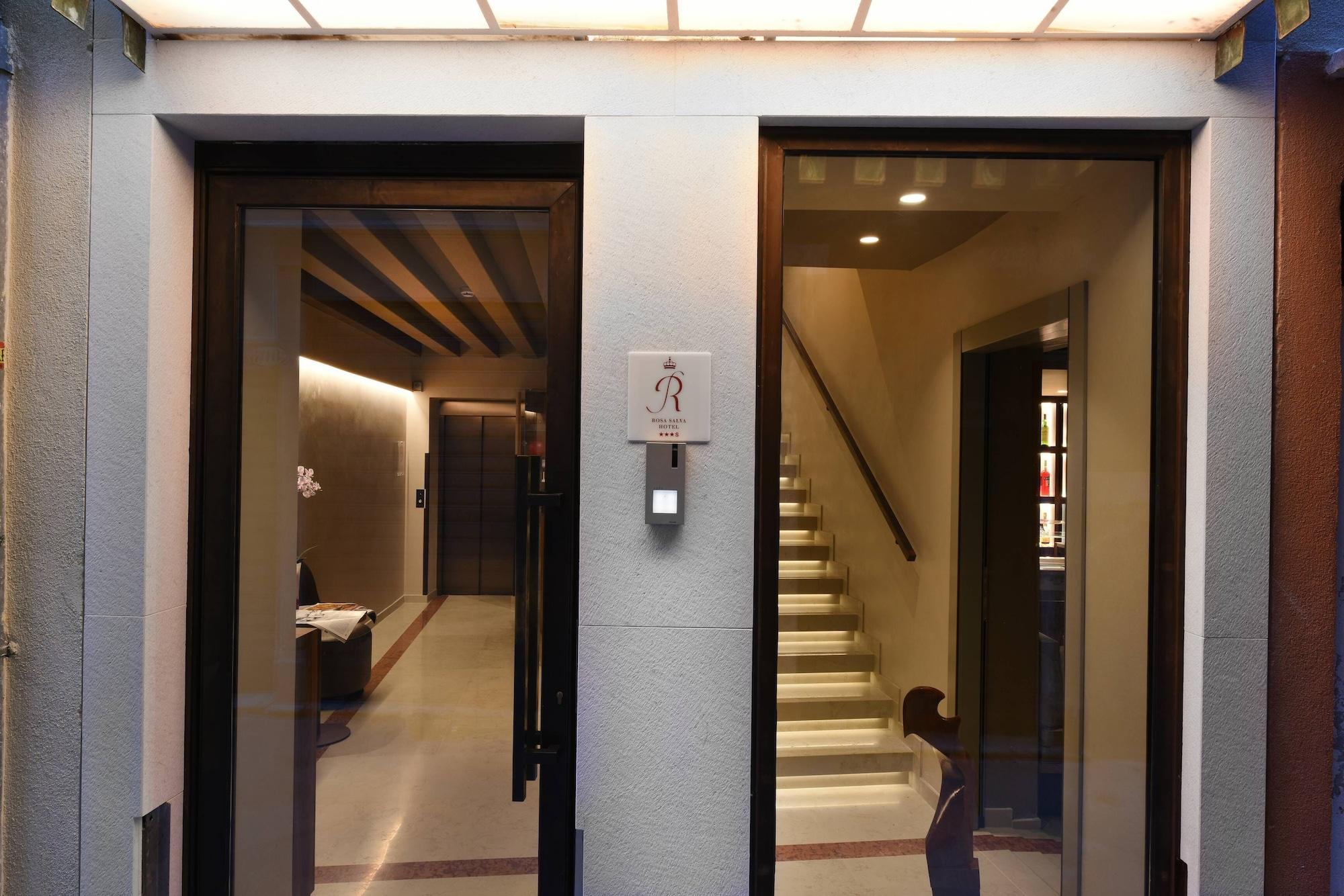 Rosa Salva Hotel Venezia Esterno foto
