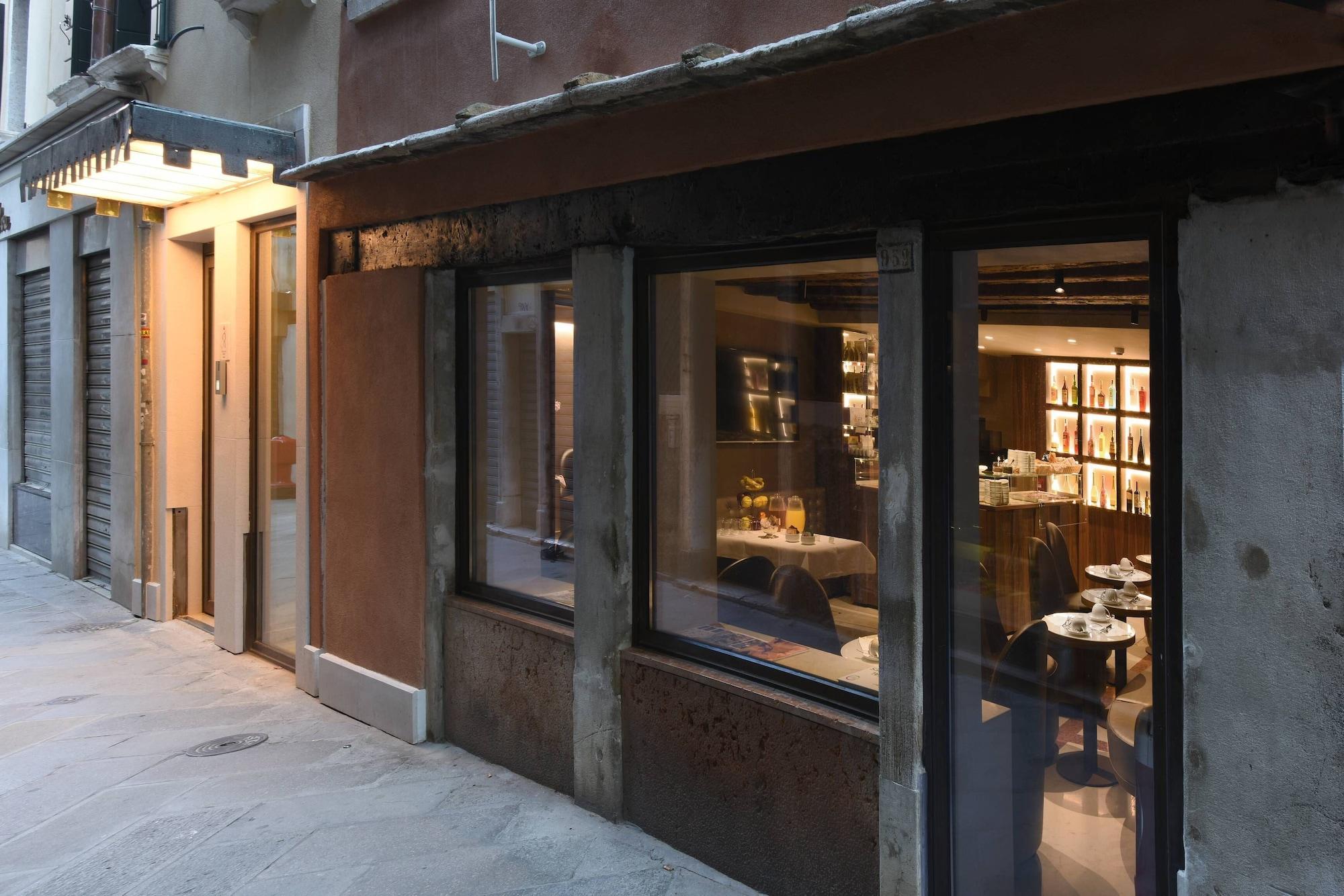 Rosa Salva Hotel Venezia Esterno foto